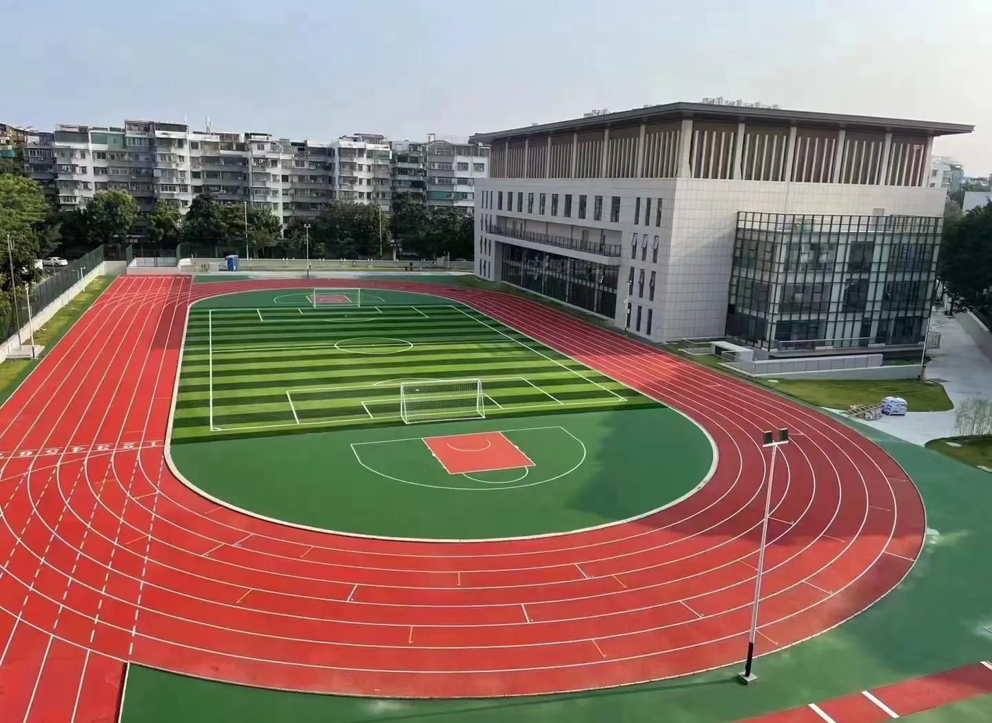 东方市橡胶跑道塑胶篮球场 - 方案